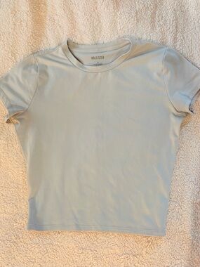 Hollister Women's Pale Blue Crewneck Short Sleeve Tee